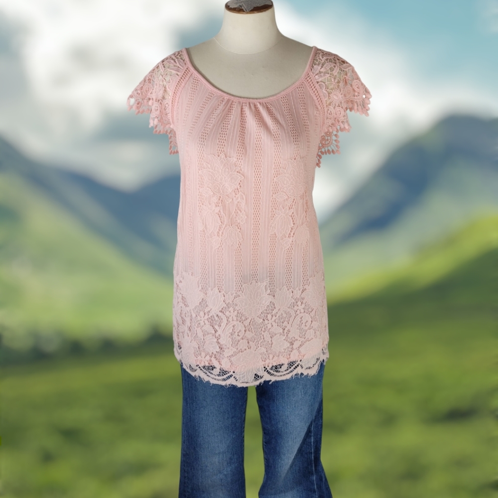 No Boundaries Lace Short Sleeve Tee - Picture 1 of 9